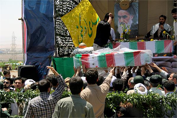 تشییع و خاکسپاری دو شهید گمنام در دانشگاه آزاد پرند 34