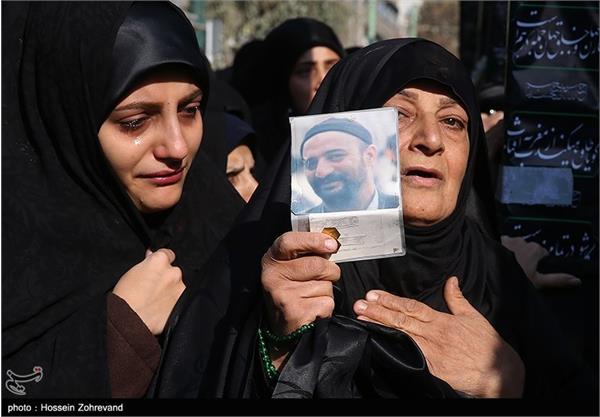 تشییع دو شهید گمنام در محله خراسان تهران 16