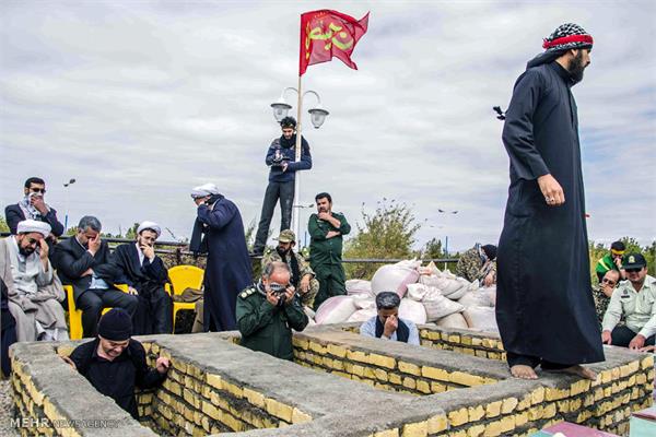 مراسم تشییع سه شهید گمنام در میبد یزد 14