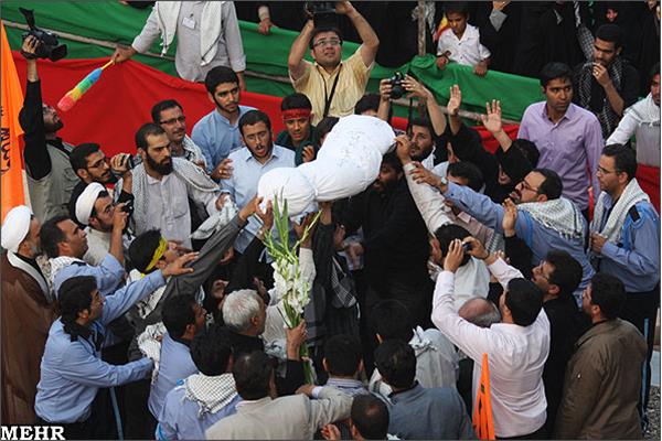 تشییع و خاکسپاری شهید گمنام در یزد