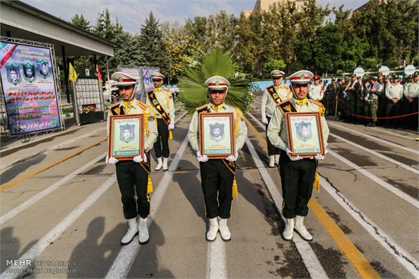 تشییع پیکر سه شهید تازه تفحص شده نیروی انتظامی 19