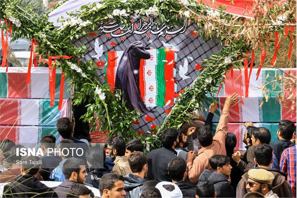 تشییع پیکر مطهر 20 شهید دوران دفاع مقدس ـ کرمان 5