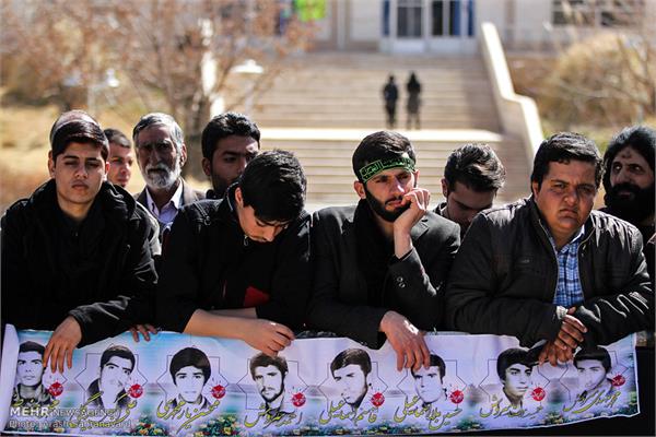 مراسم تشییع و خاکسپاری دو شهید گمنام در محلات 1