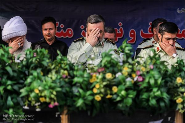 تشییع پیکر سه شهید تازه تفحص شده نیروی انتظامی 5