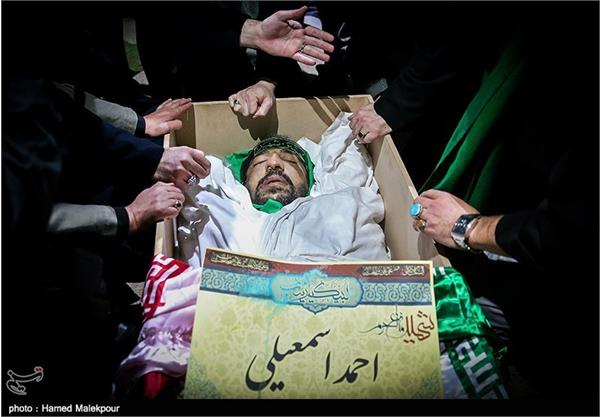 وداع با پیکر شهید مدافع حرم احمد اسماعیلی 15