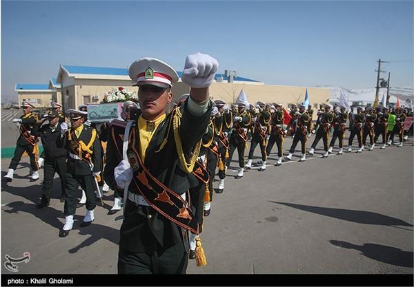 تشییع پیکر شهدای گمنام در تبریز 3