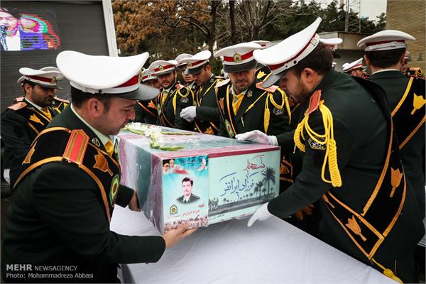 آئین تشییع ۱۴ شهید تازه تفحص شده نیروی انتظامی 2