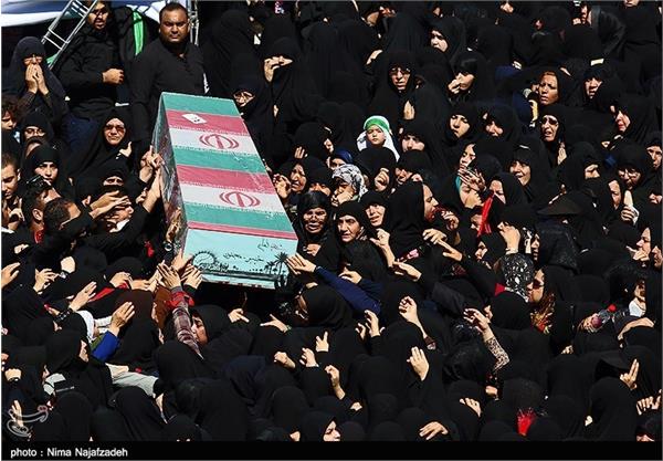 تشییع شهدای گمنام در مشهد 15