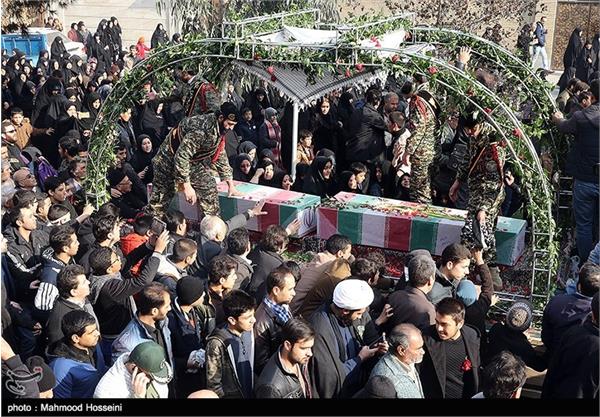 تشییع و تدفین پیکر دو شهید گمنام در شهرک مشیریه 14
