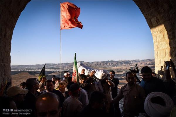 تشییع پیکر شهید گمنام در پارک کوهستانی دراک شیراز 25