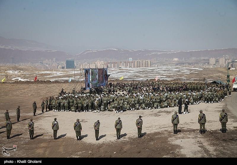 تشییع پیکر شهدای گمنام در تبریز 1