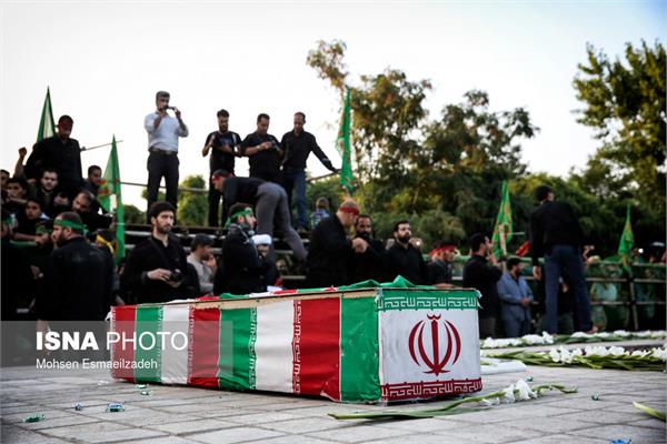 تشییع دو شهید گمنام در پارک نیلوفرآبی مشهد 17
