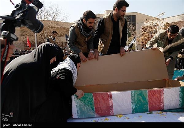 تشییع پیکر شهید گمنام ۱۸ساله - البرز 25