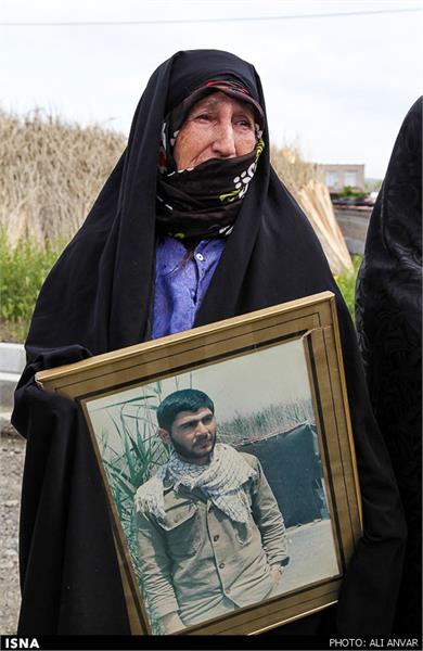 تشییع و خاکسپاری دو شهید گمنام در اردبیل 4