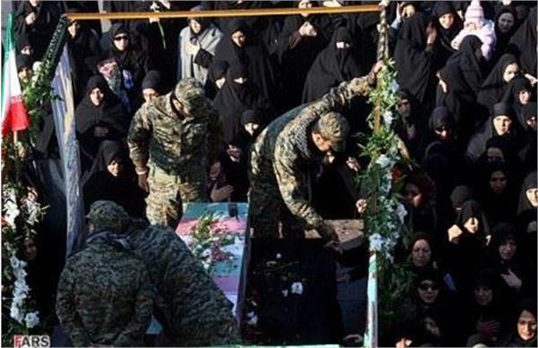 مراسم تشییع شهدای گمنام در شهرک شهید فکوری