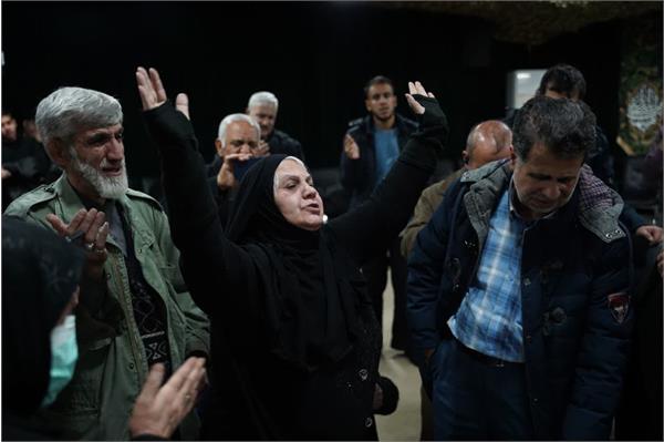 وداع با پیکر مطهر بسیجی تازه تفحص شده "محمدرضا خانه عنقا" - 8 بهمن 1403 3