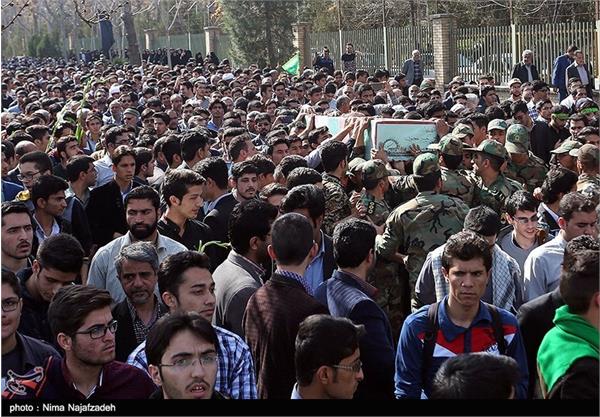 مراسم تشییع و تدفین دو شهید گمنام در مشهد 7