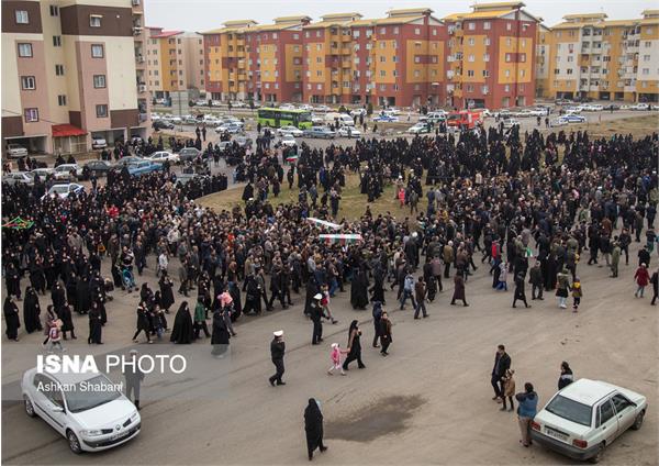 تشییع پیکر شهدای دفاع مقدس در کشور 10