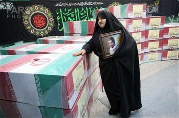 احراز هویت شهید محمد منتظری در معراج الشهدا با حضور خانواده شهید