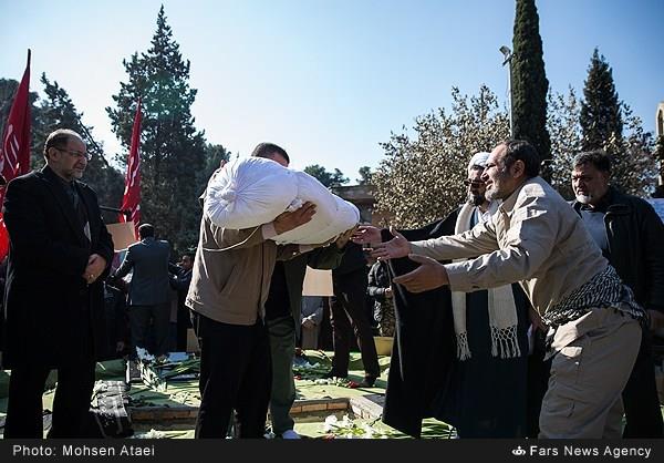 تشییع پیکر دو شهید گمنام در دانشکده فنی انقلاب اسلامی 8