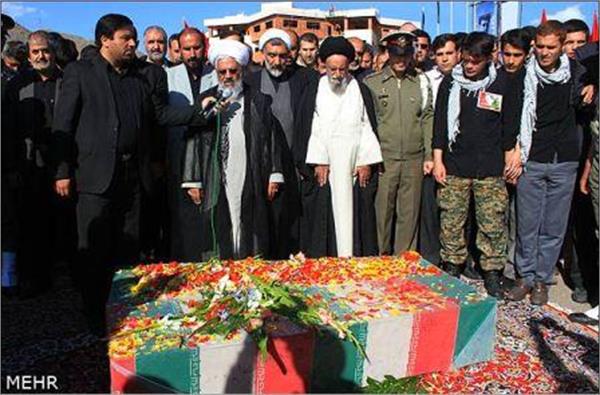 تشییع و خاکسپاری در دانشگاه آزاد زنجان