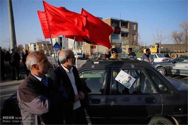 استقبال مردم همدان از پیکر شهید حسین سپهر 5