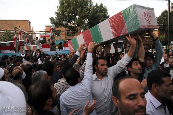 استقبال از شهدای گمنام در سروآباد و سنندج‎ 9