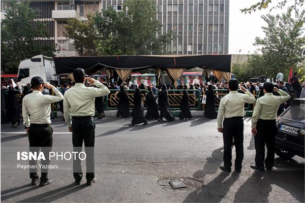 تشییع پیکر ۵۴ شهید نیروی انتظامی 15