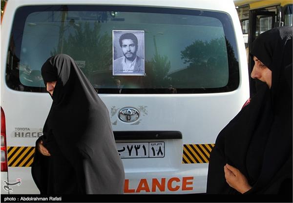 تشییع پیکر شهید غواص امیر مسعود محمدزاده در استان همدان 3