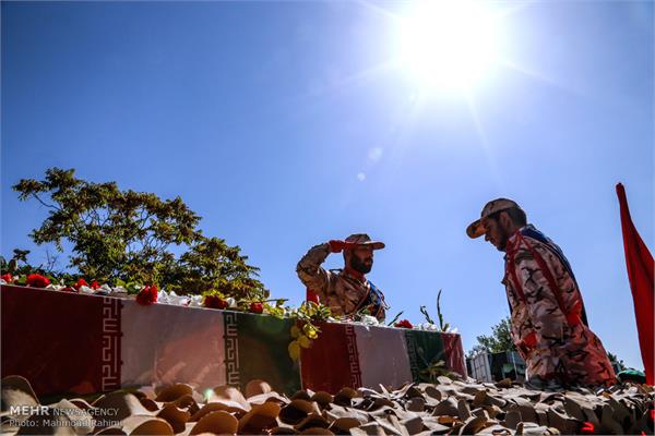 تشییع پیکر شهید گمنام در ستاد یگان صابرین سپاه 7