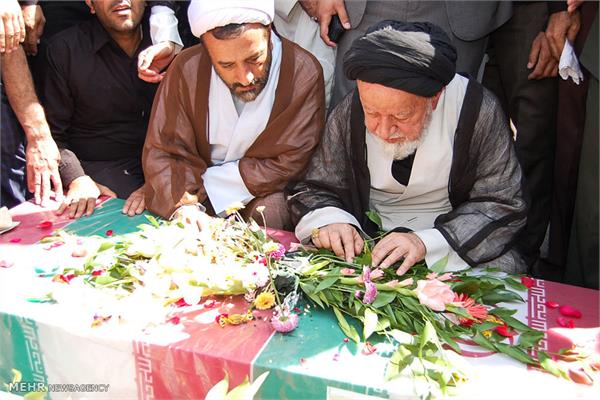 تشییع پیکر شهید رضا علی اعرابیان درسمنان 23