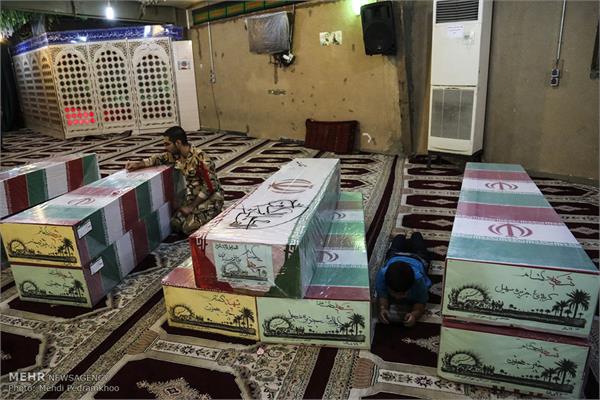 مراسم تشییع و تدفین دو شهید گمنام در اهواز 1