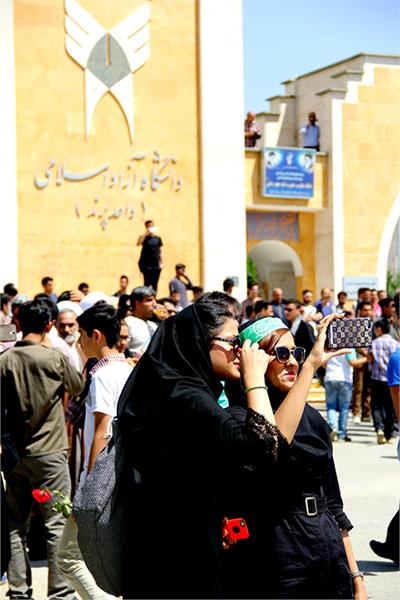 تشییع و خاکسپاری دو شهید گمنام در دانشگاه آزاد پرند 5