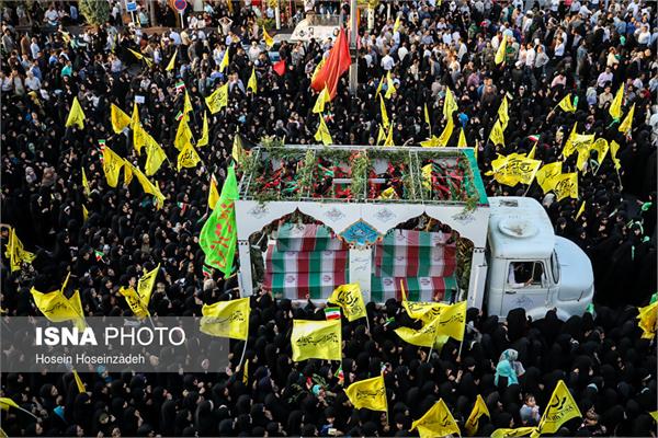 تشییع پیکر ۱۹شهید گمنام دفاع مقدس و یک شهید مدافع حرم در مشهد 12