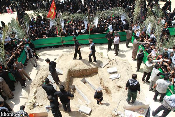 تشییع و خاکسپاری شهدای گمنام دانشگاه خلیج فارس بوشهر-27/2/89