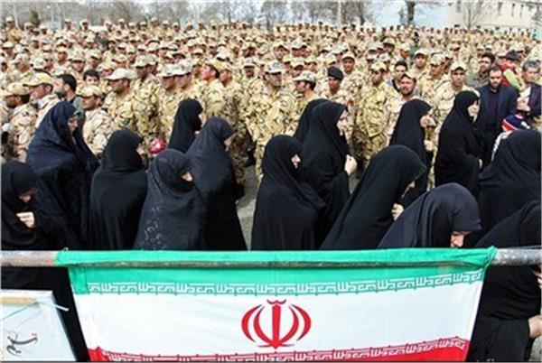 تشییع شهید گمنام در پادگان قهرمان همدان