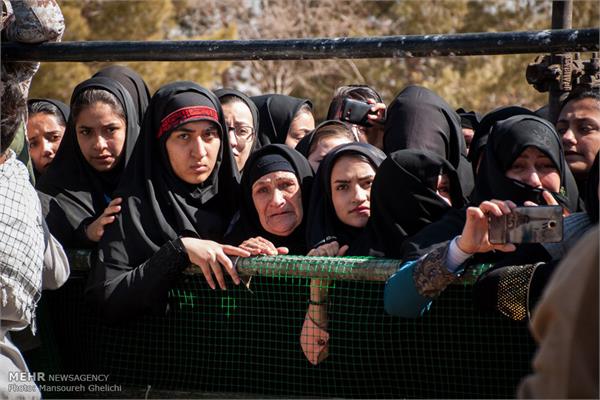 تشییع شهید گمنام در دانشگاه فنی دختران شاهرود‎ 11