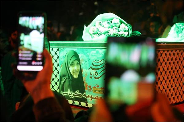 وداع با پیکر مطهر شهیده راه قدس معصومه کرباسی-1آبان1403 4