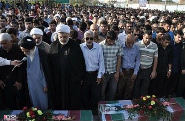 تشییع و خاکسپاری سه شهید دفاع مقدس در گتوند
