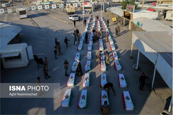 استقبال از پیکر ۵۵ شهید تازه تفحص شده دوران دفاع مقدس در مرز شلمچه 4