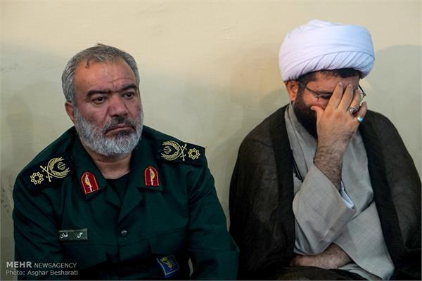 تشییع پیکر شهدای گمنام در قشم 18