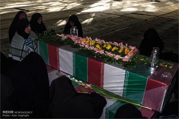 مراسم وداع با شهدای غواص و خط شکن در دانشگاه تهران 2