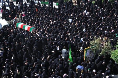 تشییع و خاکسپاری در دانشگاه آزاد قم