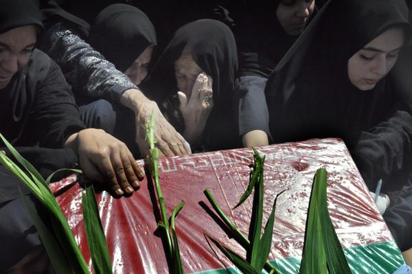 تشییع و خاکسپاری شهدای گمنام در قادر آباد