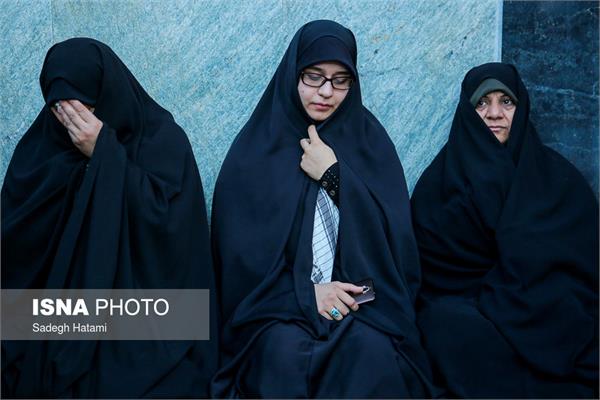 مراسم وداع با پیکر مطهر شهید محسن حججی - حرم مطهر رضوی 22