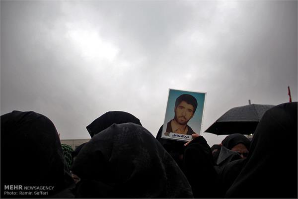 تشییع پیکر یازده شهید دفاع مقدس در مشهد 7