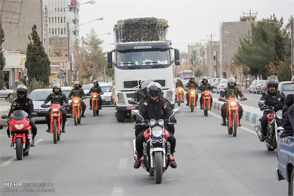 استقبال از ۸ شهید گمنام در فرودگاه بیرجند 27