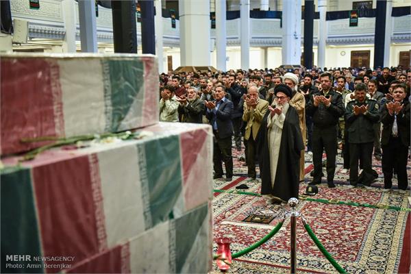 تشییع پیکر پاک ۲۴ شهید گمنام در شیراز 22