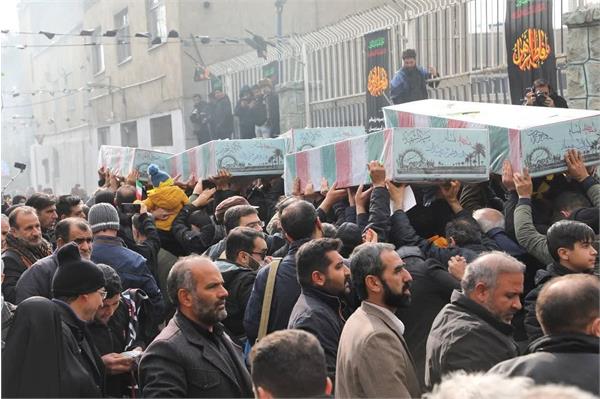 گزارش تصویری 2 تشییع 200 شهید گمنام دفاع مقدس در تهران  6 دی 1401  5