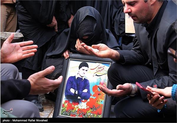 تشییع پیکر شهید محسن مسعودی در قم 19